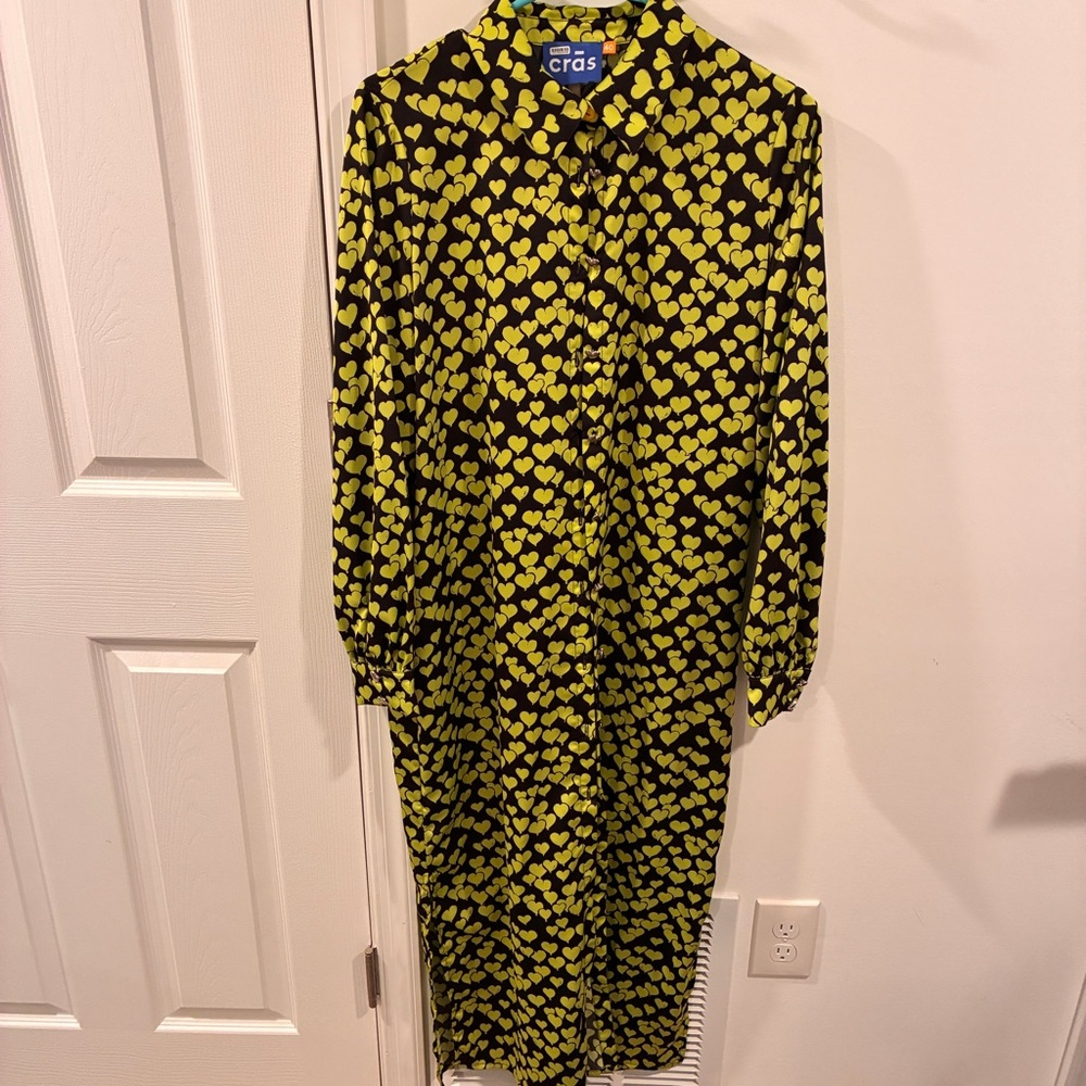 Cras Chartreuse and Black maxi shirt dress size 40EU (woman’s Large)